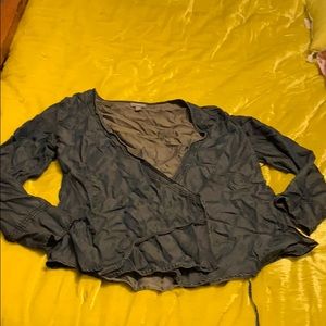 Blouse in jean like material